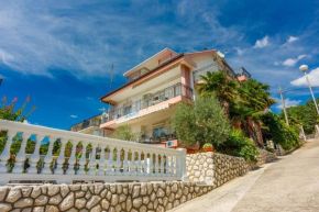 Гостиница Rosemary Apartment  Цриквеница